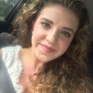 Meet your Posher, Aubrey